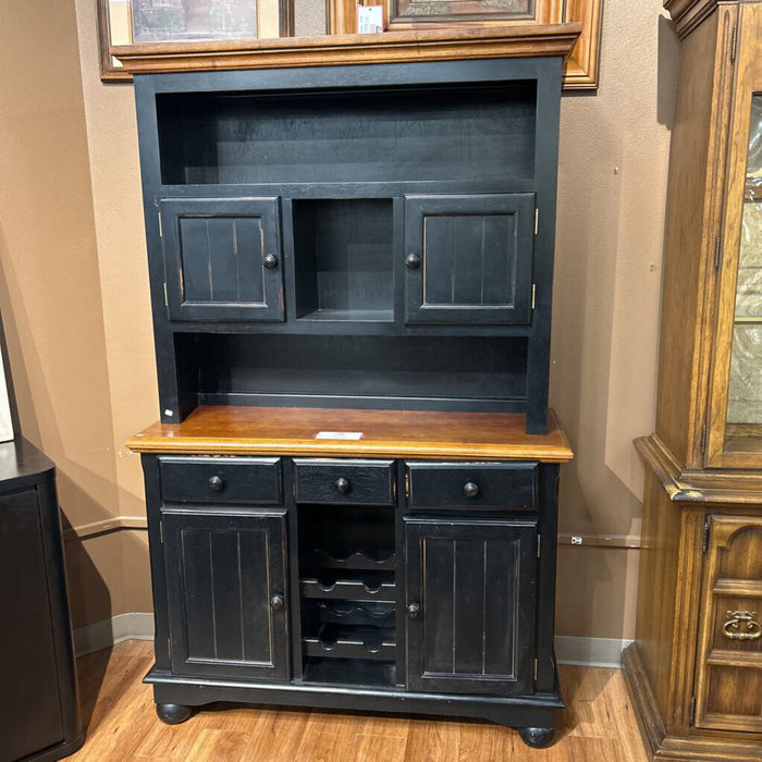 2PC Black DW Hutch(ASI)