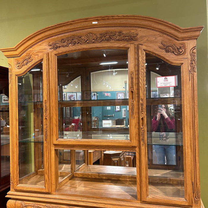 2PC Oak Floral Carved Hutch (KLH)