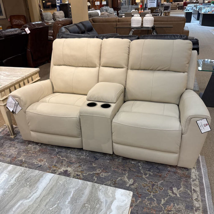 Dahlmoore PWR REC Love (BAHH)