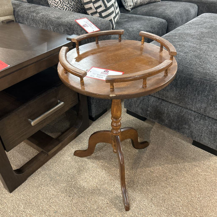 DW Circle End Table(AT)