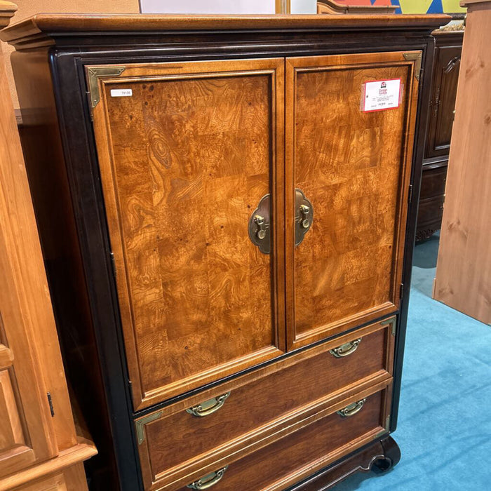 DW 2-Drawer 2-Door Oriental Armoire(LSH)