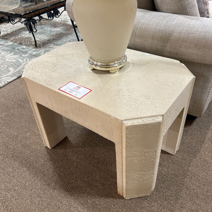 Blonde Low TV Stand(AT)