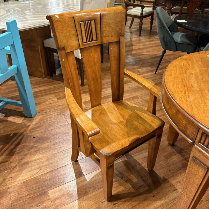 LW Table + 6 Chairs + 2 Leaves (KMH)