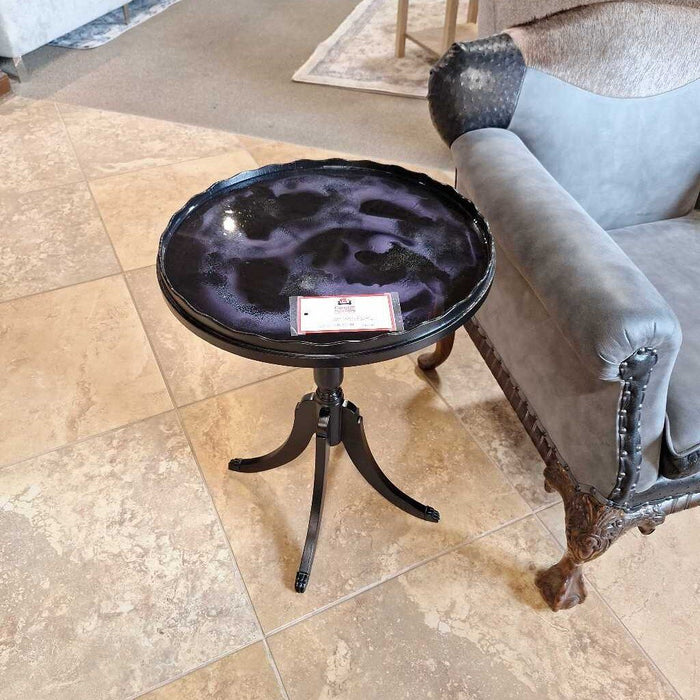 Black Lux Color Shift End Table (LLH)