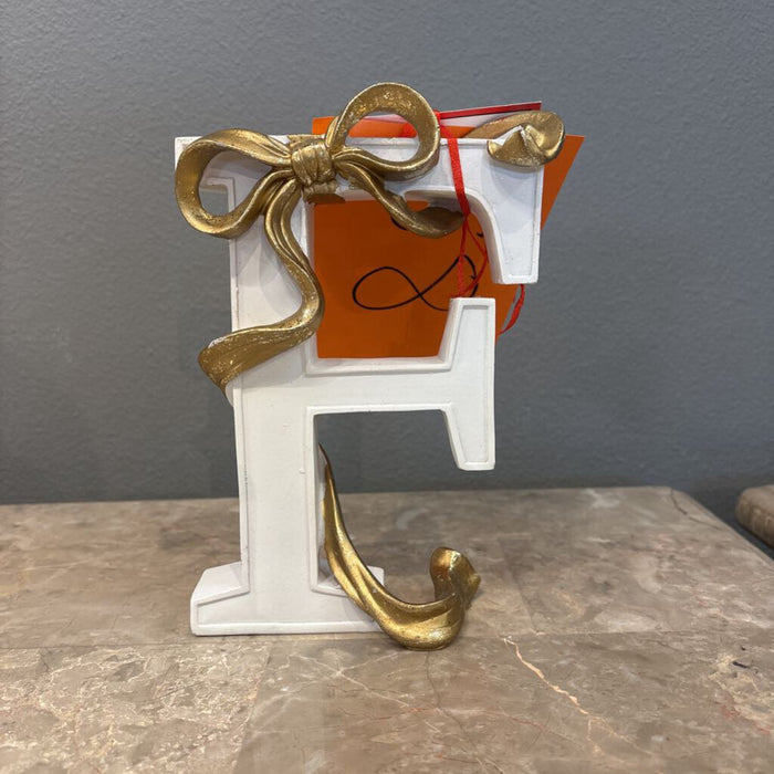 White Letter W/ Ribbon (I)