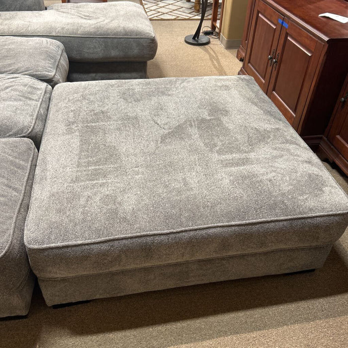 Stanton 3 Piece - John Murray (BHHH)