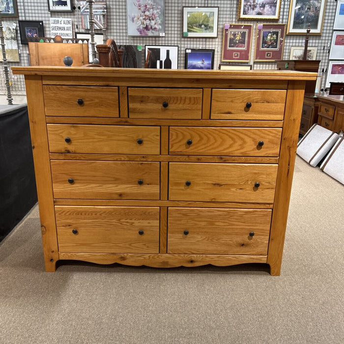 LW 9-Drawer Dresser (CTH)