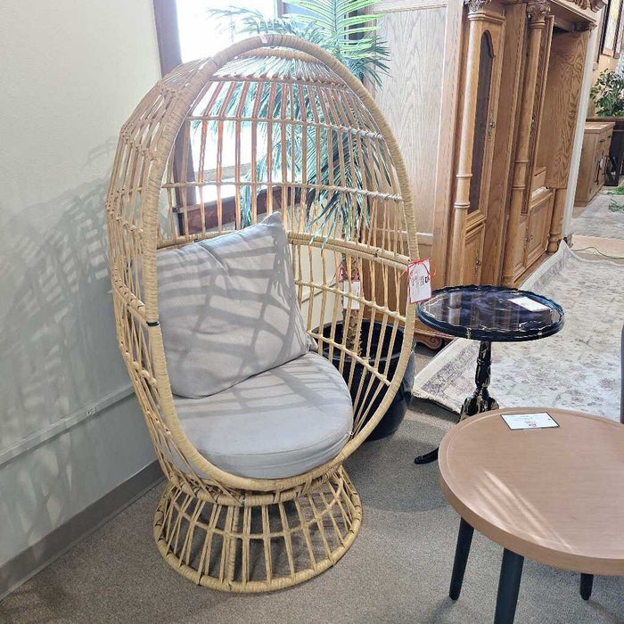Wicker Barrel Chair(ALK)