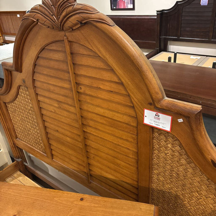 Oak 4-Poster Carved King Bed (ATH)