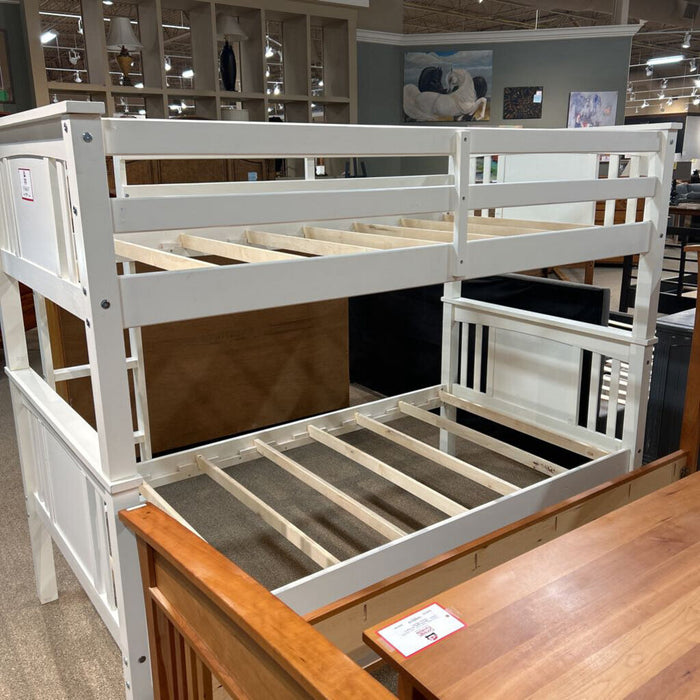 White Twin over Twin Bunk Bed (CTH)