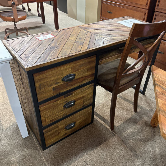 DW 3 Drawer Small Desk (ATH)