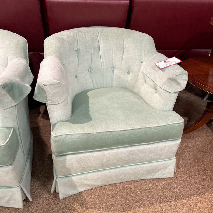 Green Fabric Accent Chair + Wheels (TI)