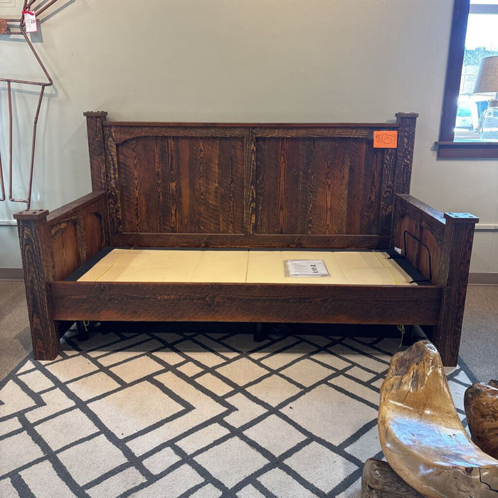 Rustic Day Bed (ITH)
