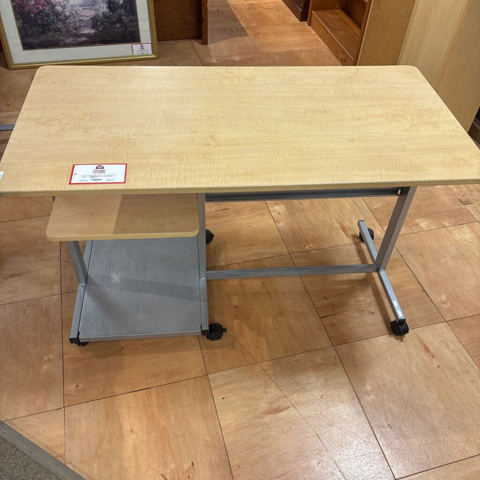 LW Grey Metal Desk(BAI)