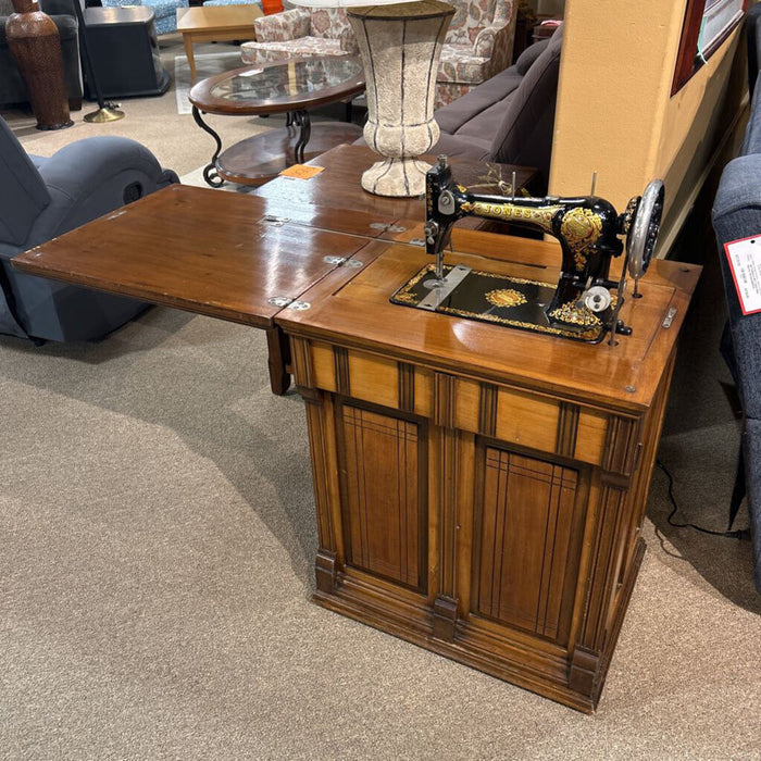 DW Ornate Sewing Machine(LSH)