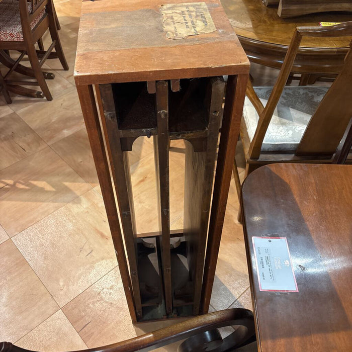 DW DR Table w/ 3LF's + Pads(BTK)