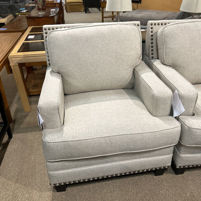 Claredon Chair (STT)