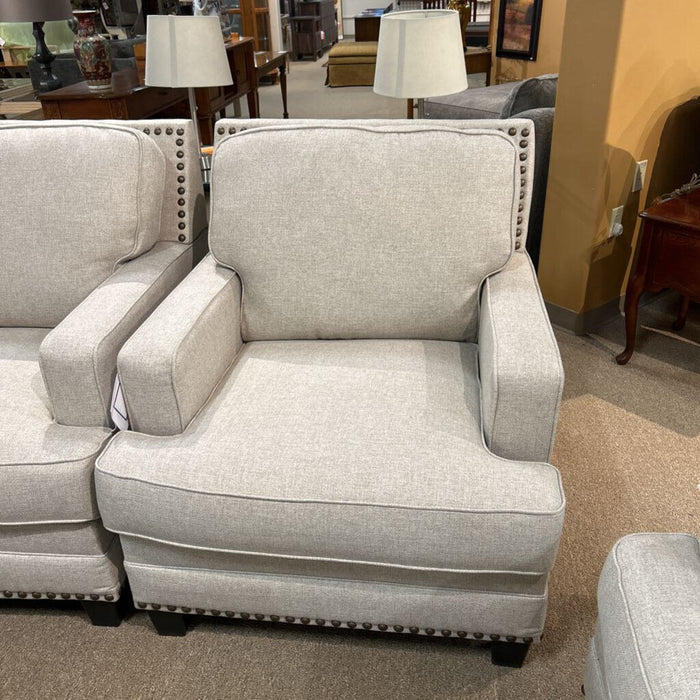 Claredon Chair (STT)