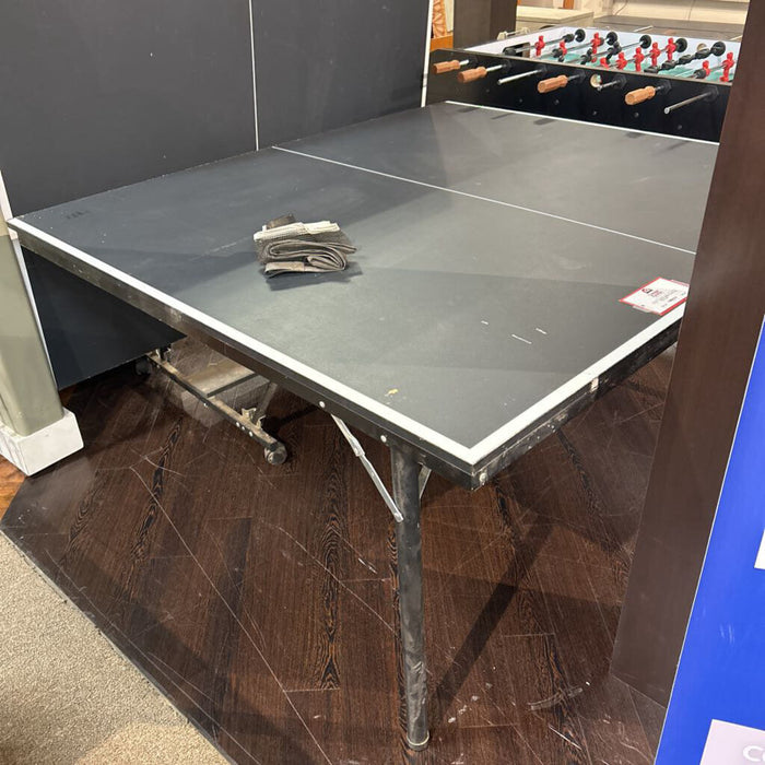 Folding Ping Pong Table