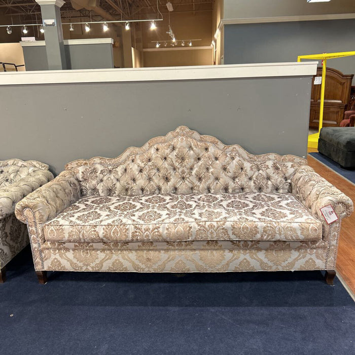 White Paisley Tufted Fabric NH Sofa(LAMK)