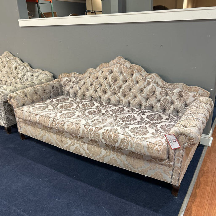 White Paisley Tufted Fabric NH Sofa(LAMK)