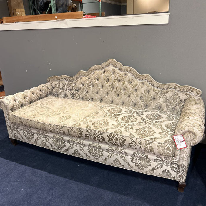 White Paisley Tufted Fabric NH Sofa(LAMK)