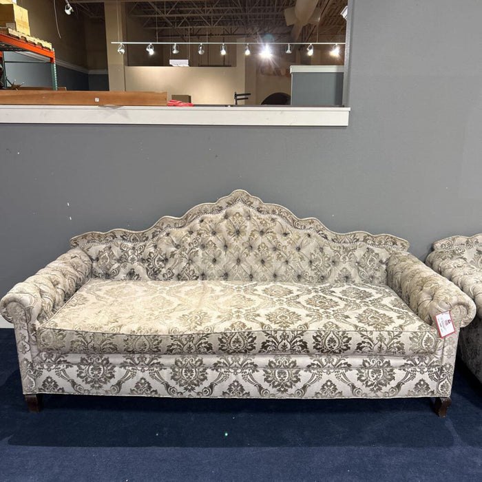White Paisley Tufted Fabric NH Sofa(LAMK)