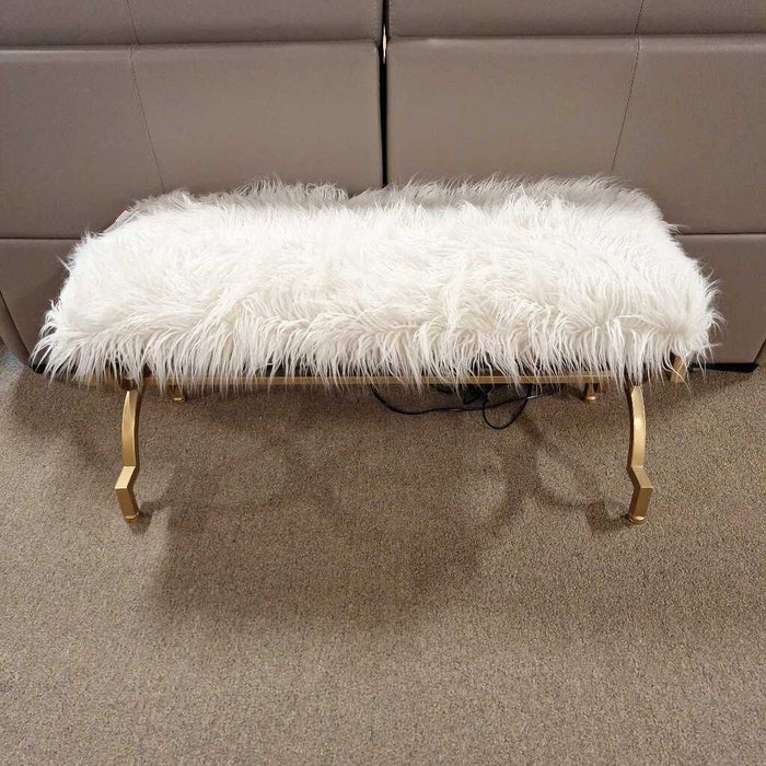 Fuzzy White Gold Accented Bench(LSH)