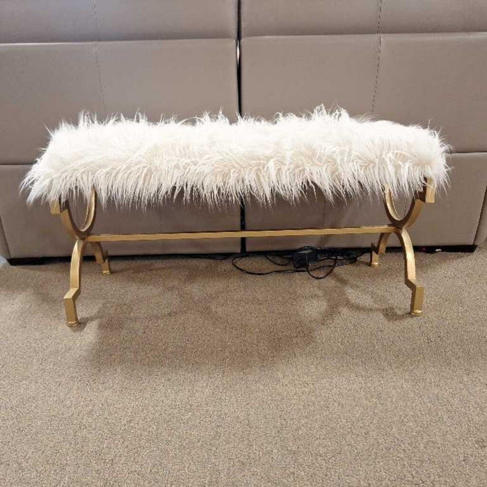 Fuzzy White Gold Accented Bench(LSH)
