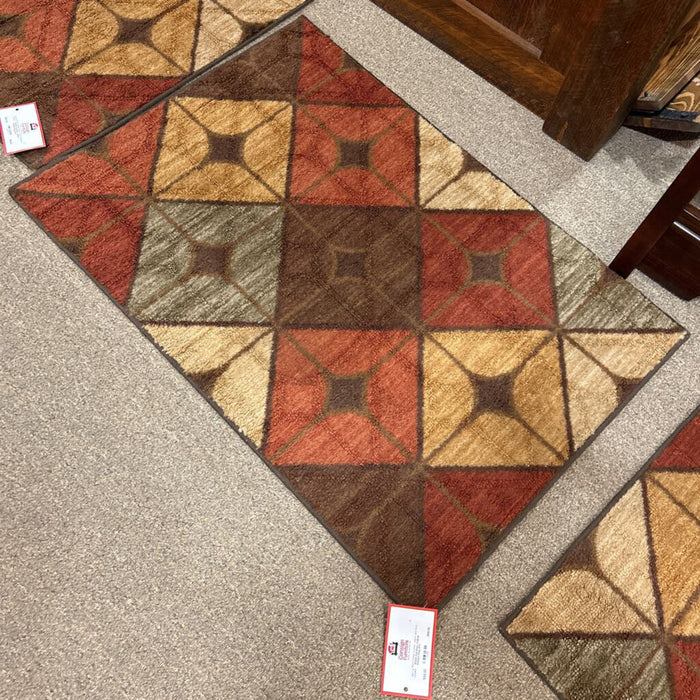 2x4 Red / Yellow Pattern Rug (AT)