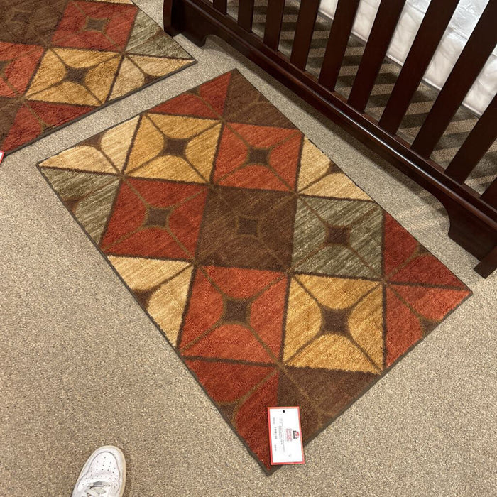 2x4 Red / Yellow Pattern Rug (AT)