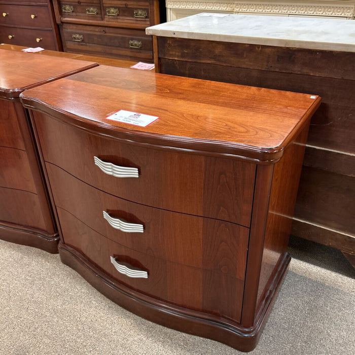 Cherry 3-Drawer Italian Nightstand (BTK)