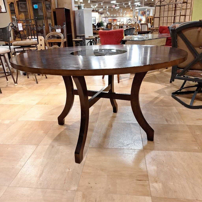 DW Round DR Table W/ Lazy Susan (LSH)
