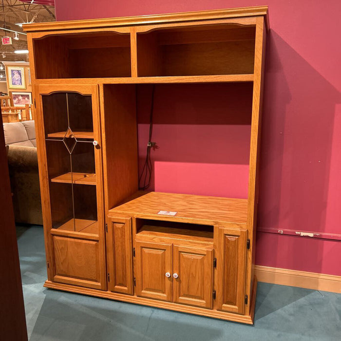 Oak Entertainment Center (LSH)
