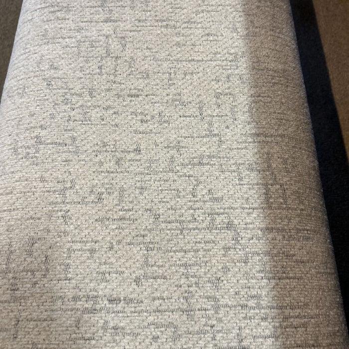 D974 Cabalynn Table + 4 Chairs + Bench (LLKH)