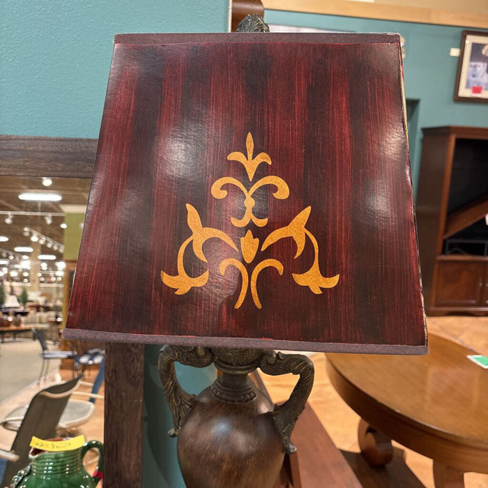 Metal Ornate Table Lamp w/ Paisley Shade(KL)