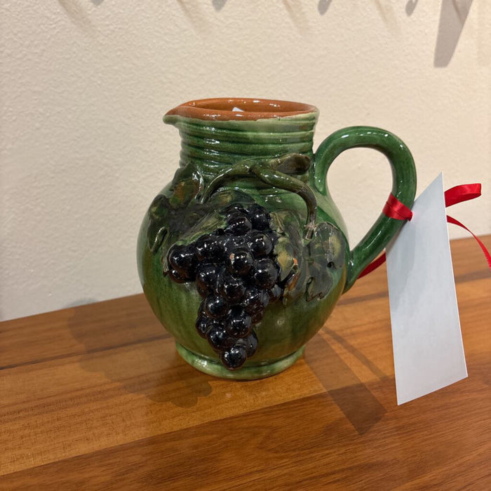Green w/ Grape Vine Decor (LS)