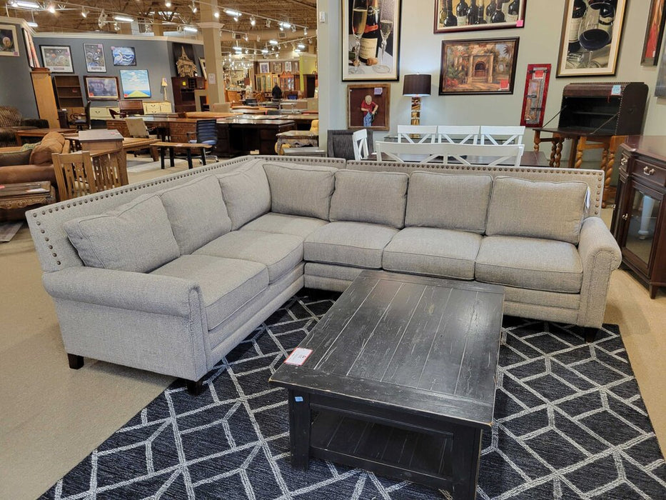 Basset Grey Fabric NH 2-PC Sectional (LLKH)