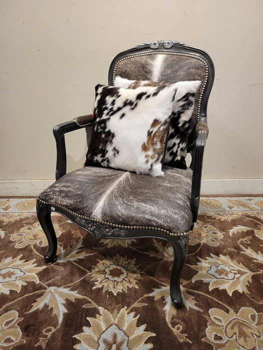 Wood NH Cowhide Captian's Chair (IKH)