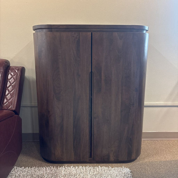 Brown 2-Door Bar (CHH)