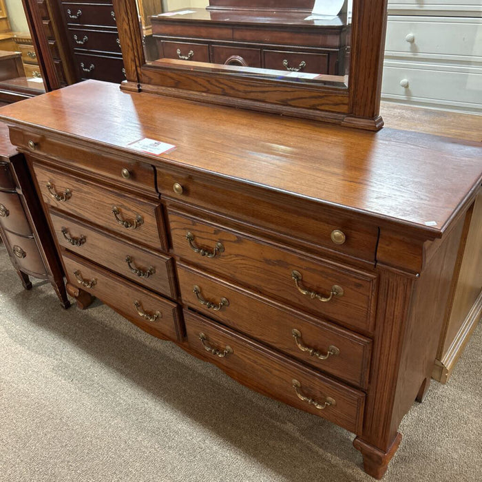 DW Dresser w/ Mirror (ATH)