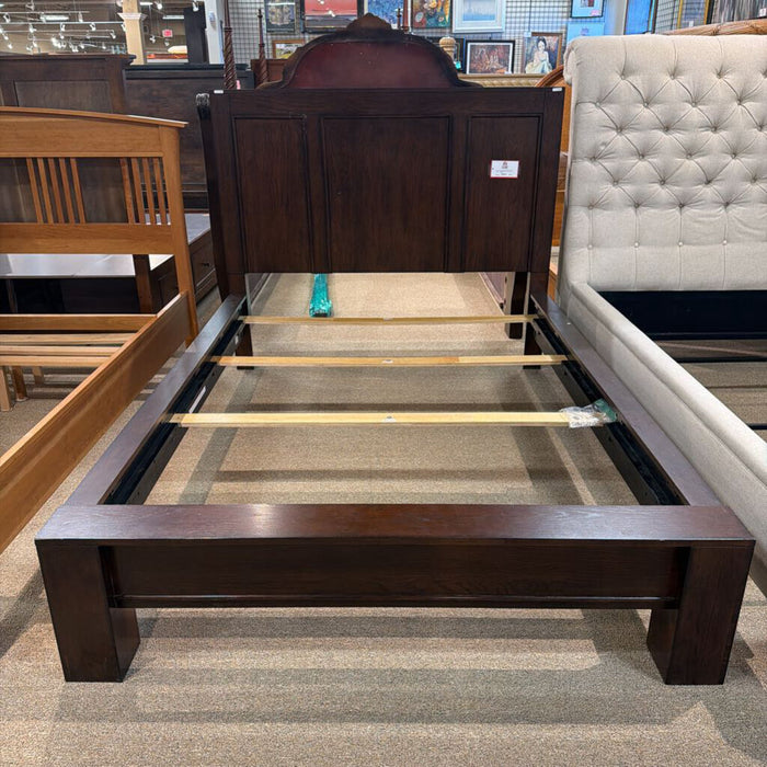 DW Full Bed Frame (LKA)