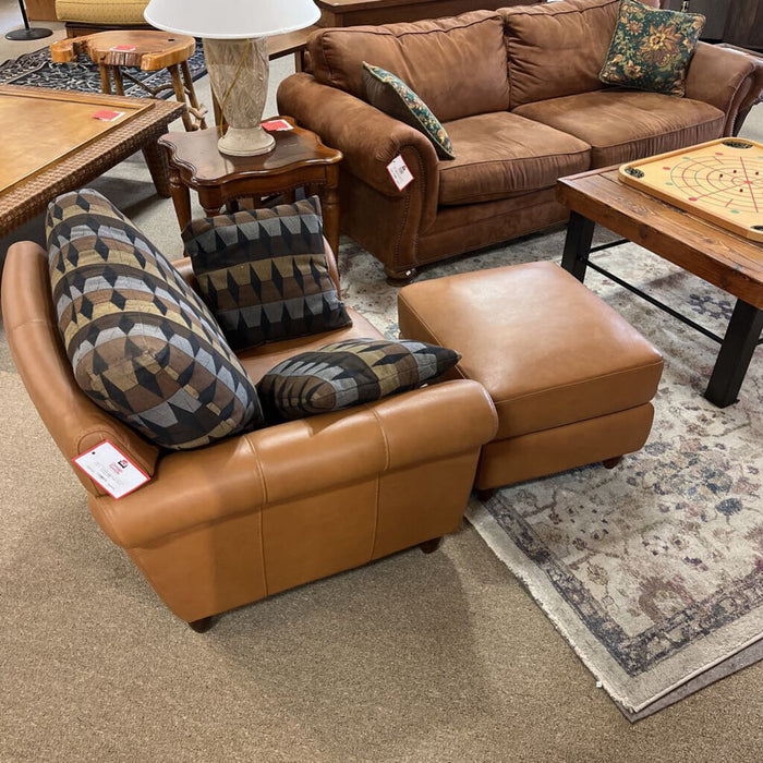 Omnia Chair & Ottomon (THH)