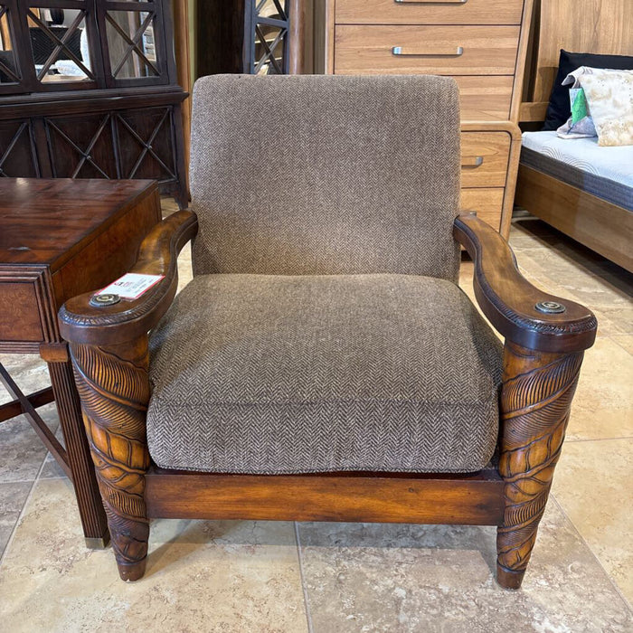 DW Carved Chair+ Fabric Cushions (SKH)