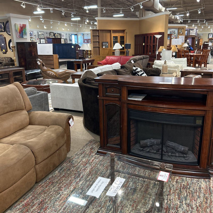 DW Fireplace/Ent. Center(ATH)