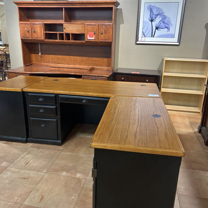 2PC Two-Tone L Desk(IKH)