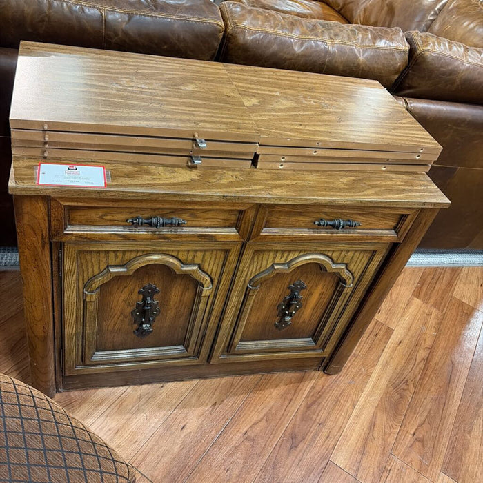 DW 2-Door 2-Drawer Cabinet/Table(BAH)