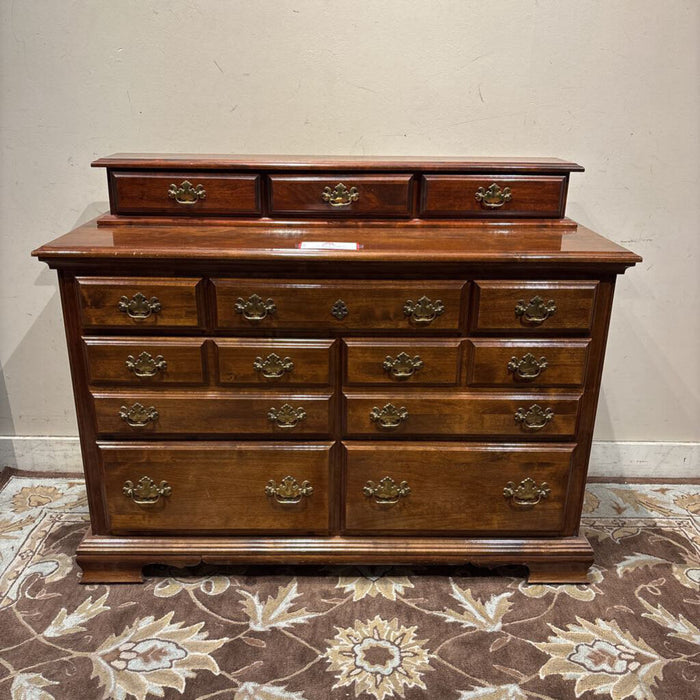 7-Drawer Dresser W/ 3-Drawer Top (LSH)