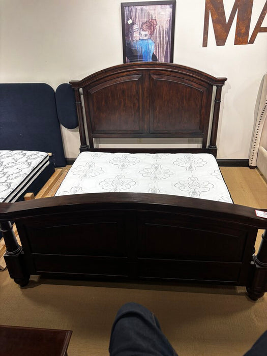 DW King Bedframe(MAK)
