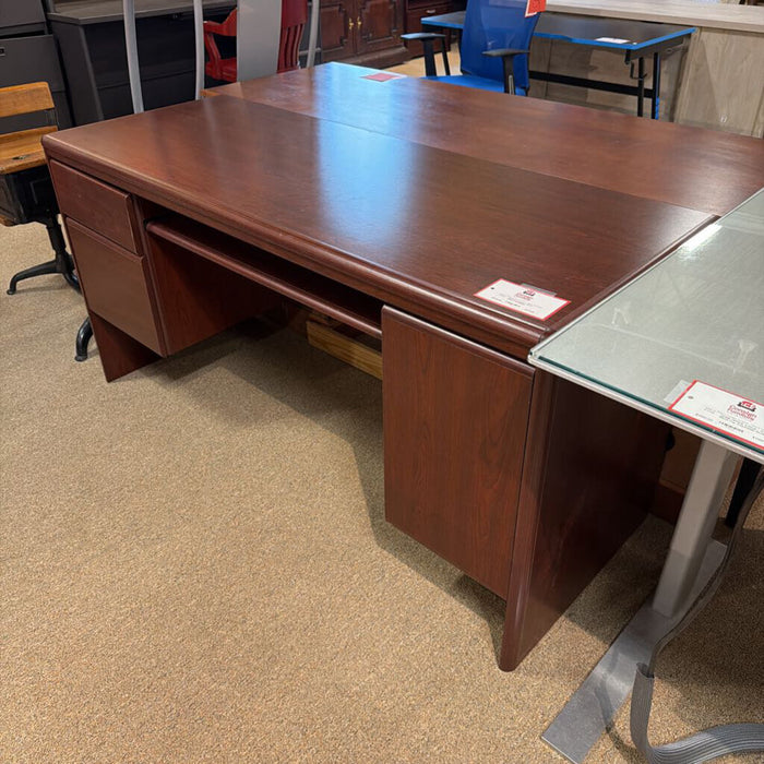 2-Drawer 1-Door Cherry Desk(BTK)